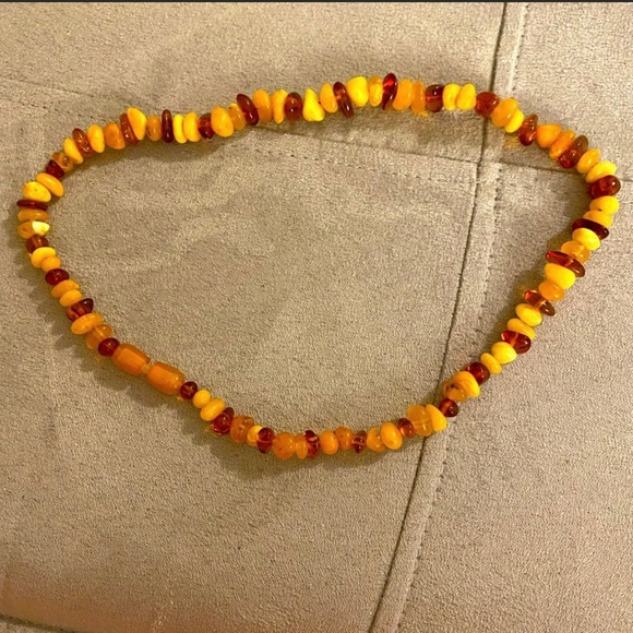 Vintage Natural Baltic Amber Necklace - Picture 6 of 9